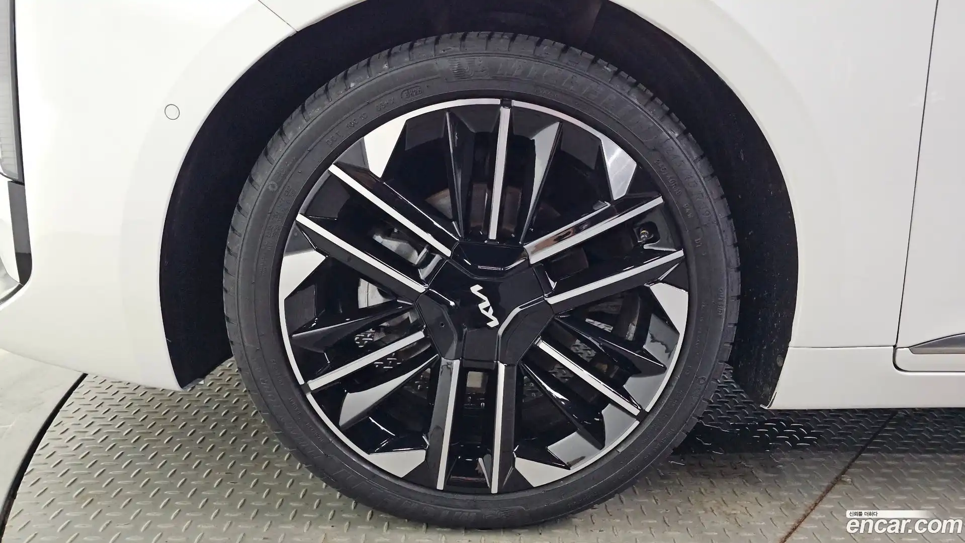 K8 Kia 2024.9-OUTER-005