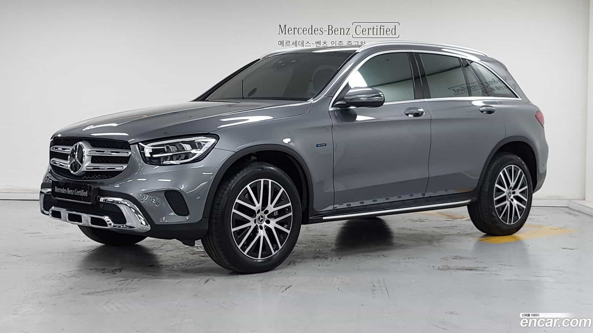 GLC-Class Mercedes-Benz 2021.4-OUTER-001