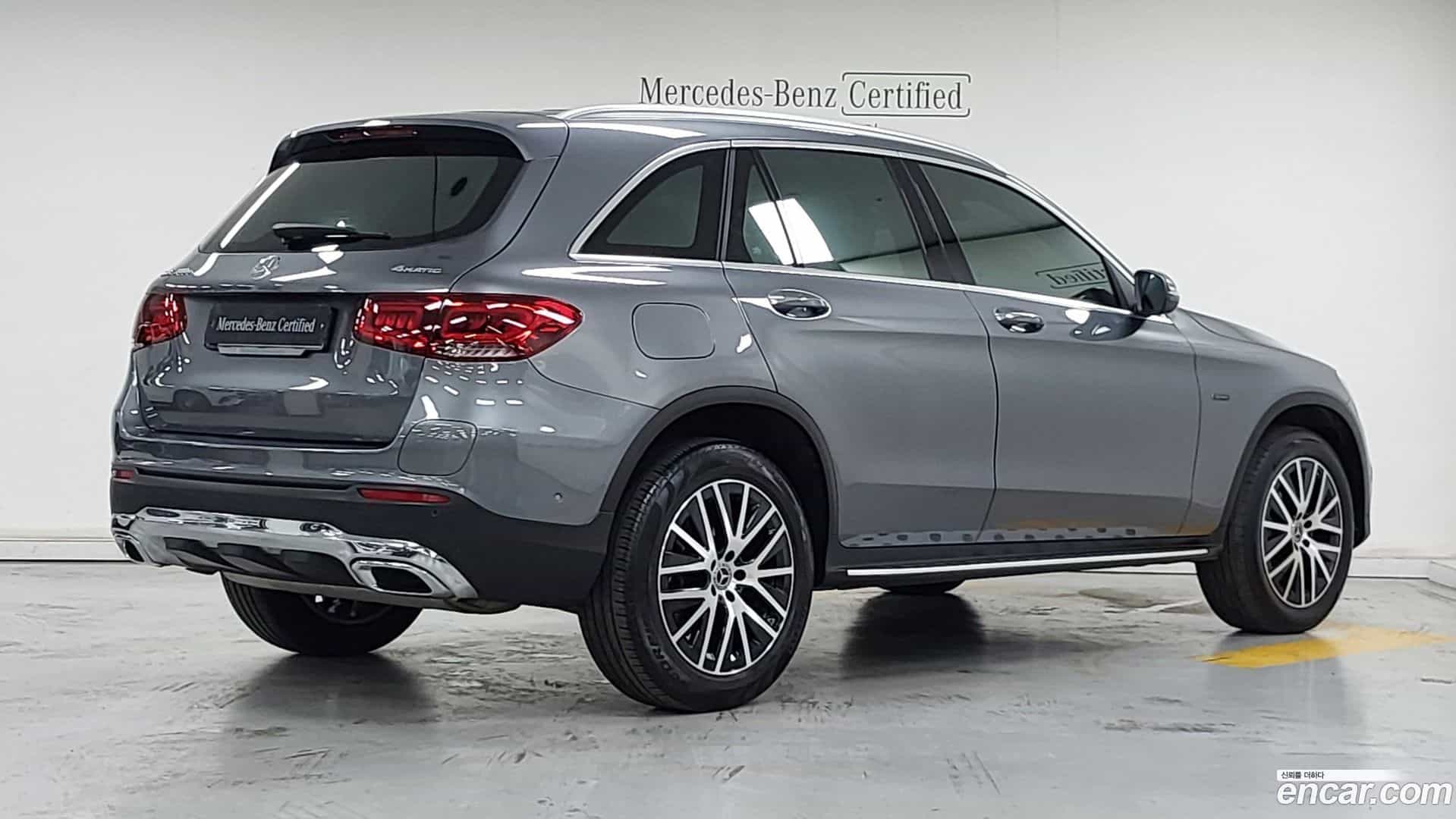 GLC-Class Mercedes-Benz 2021.4-OUTER-002