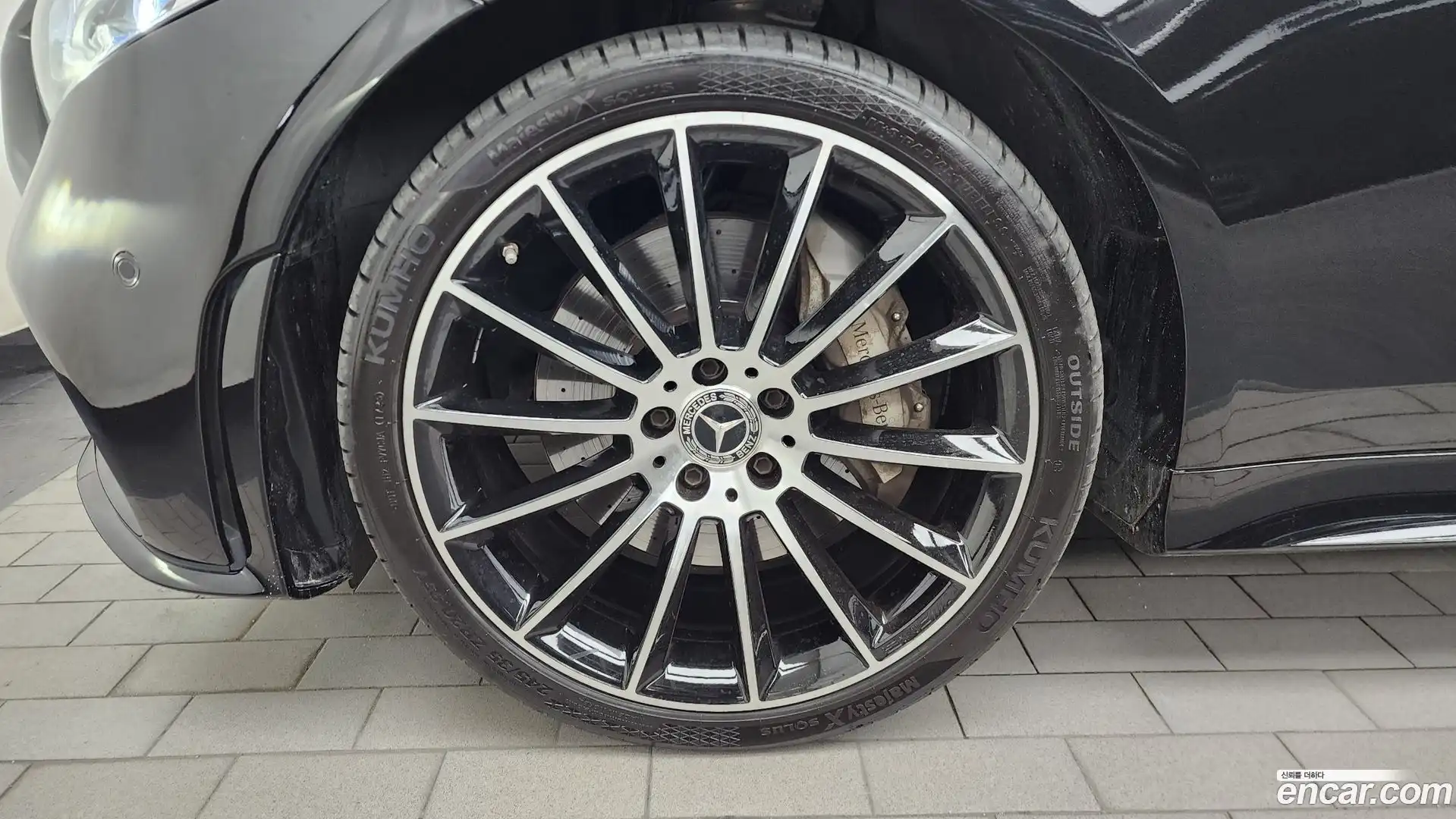 CLS-Class Mercedes-Benz 2019.10-OUTER-005