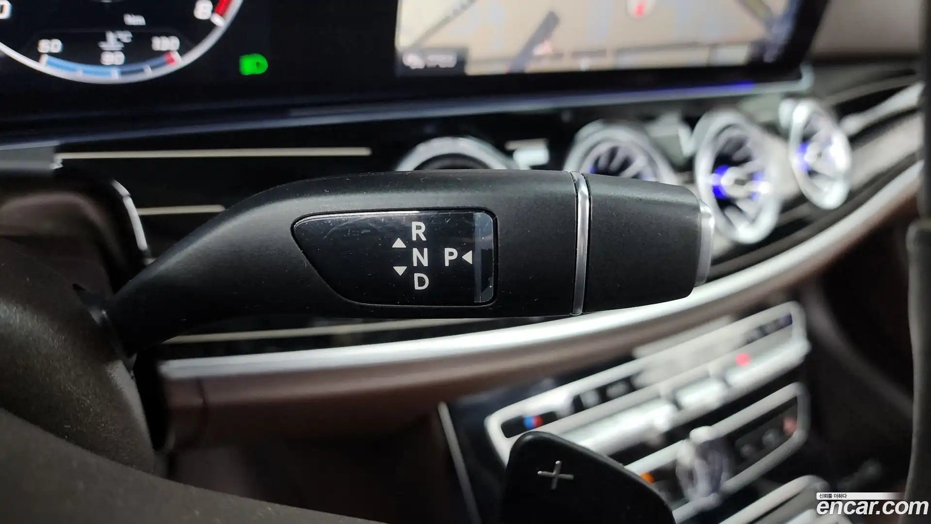 CLS-Class Mercedes-Benz 2019.10-INNER-009