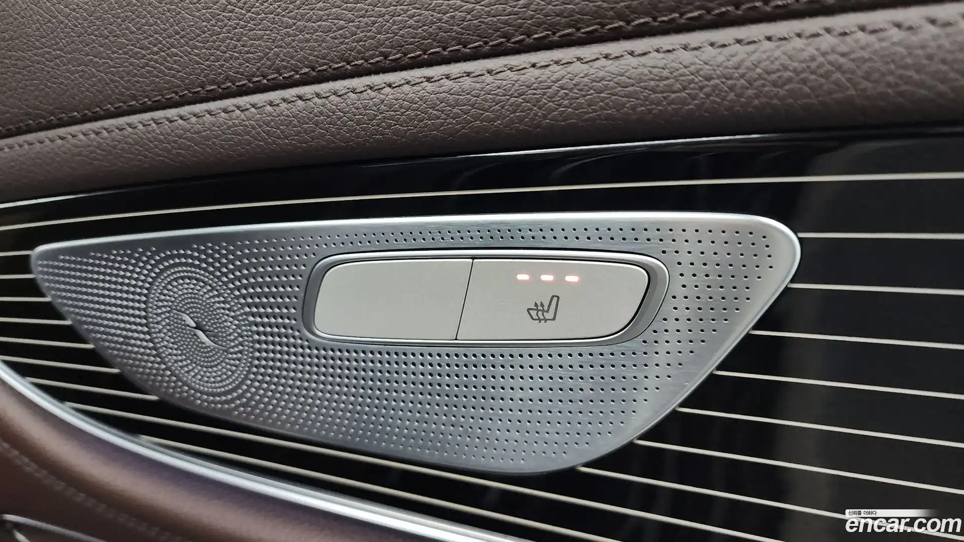 CLS-Class Mercedes-Benz 2019.10-OPTION-023