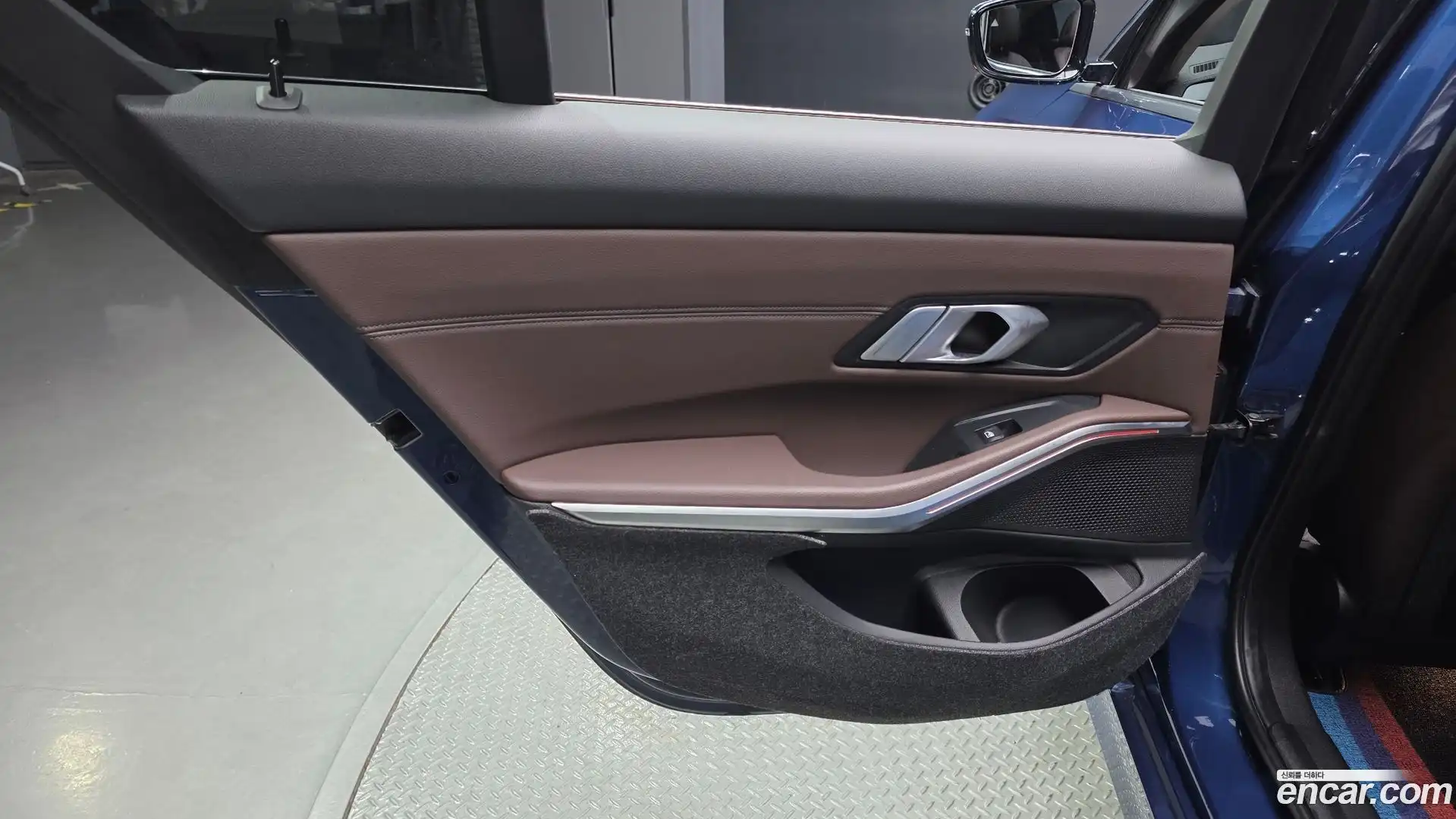 3-Series BMW 2021.2-INNER-035