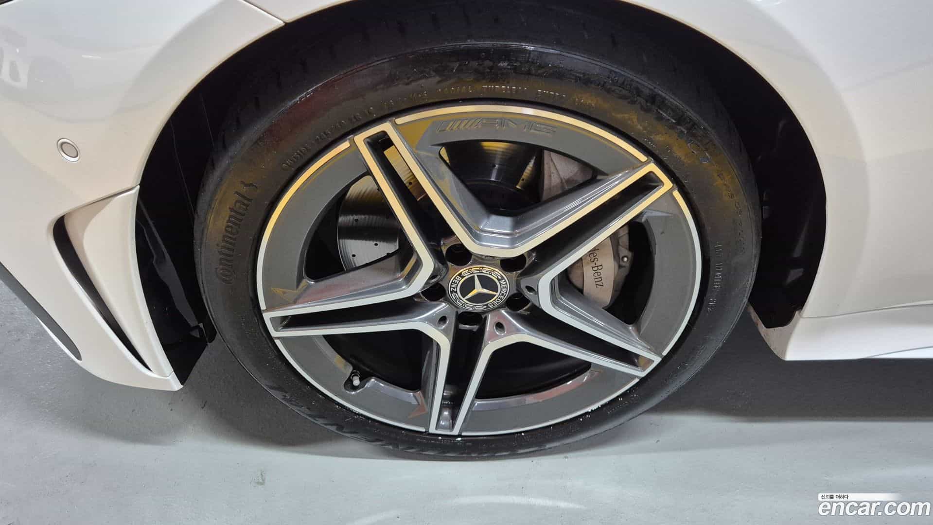 CLS-Class Mercedes-Benz 2023.2-OUTER-005