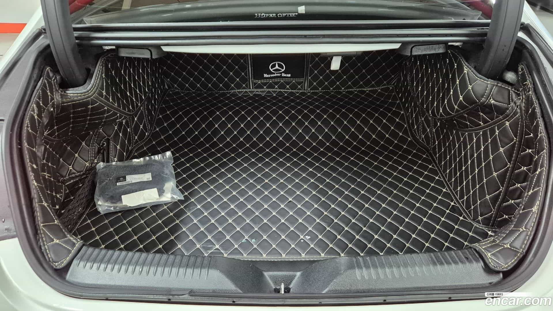 CLS-Class Mercedes-Benz 2023.2-OPTION-019