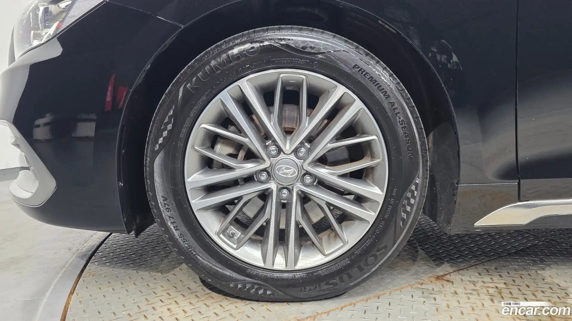Grandeur Hyundai 2019.7-OUTER-005
