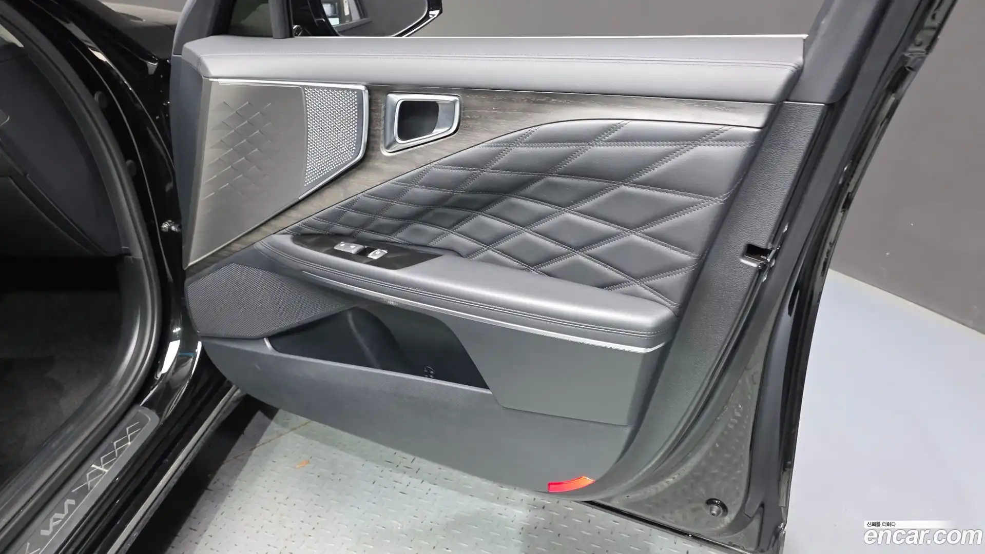 K8 Kia 2022.2-INNER-034