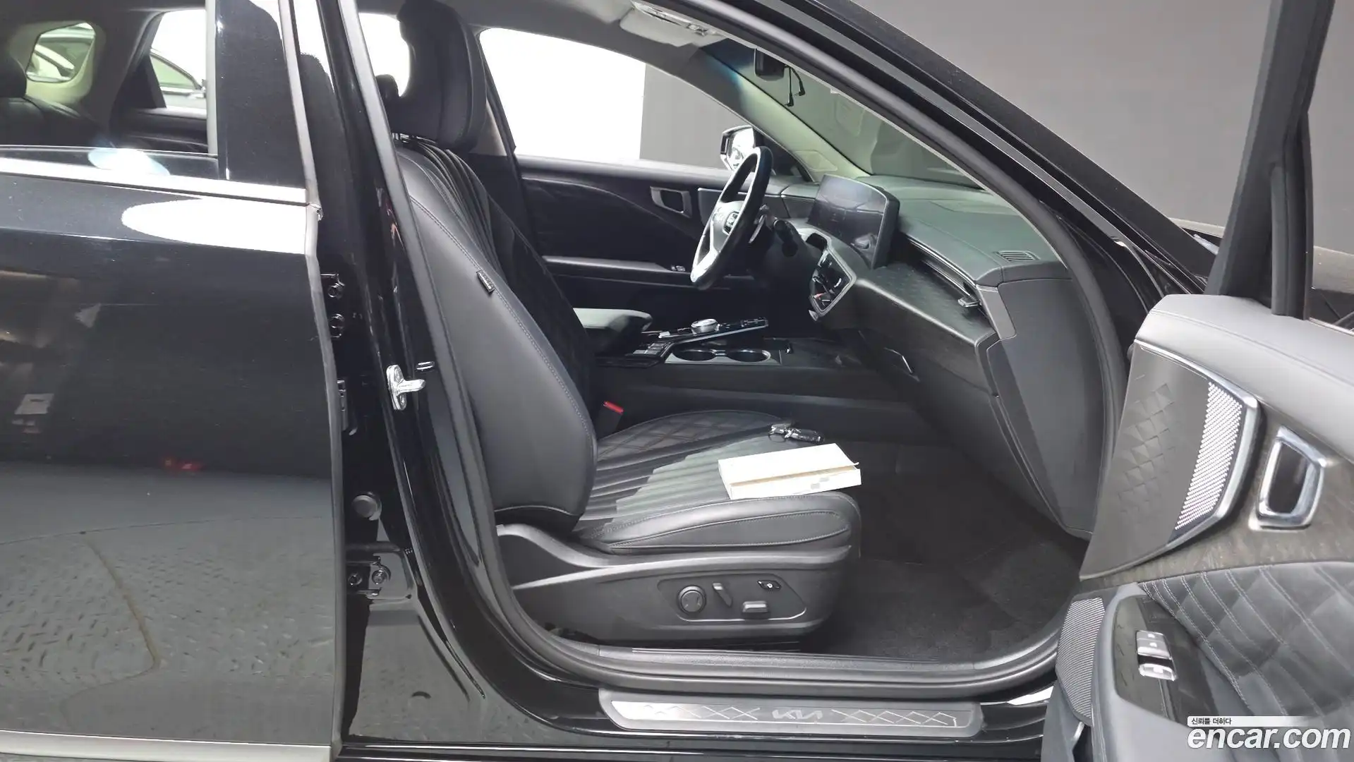 K8 Kia 2022.2-INNER-036