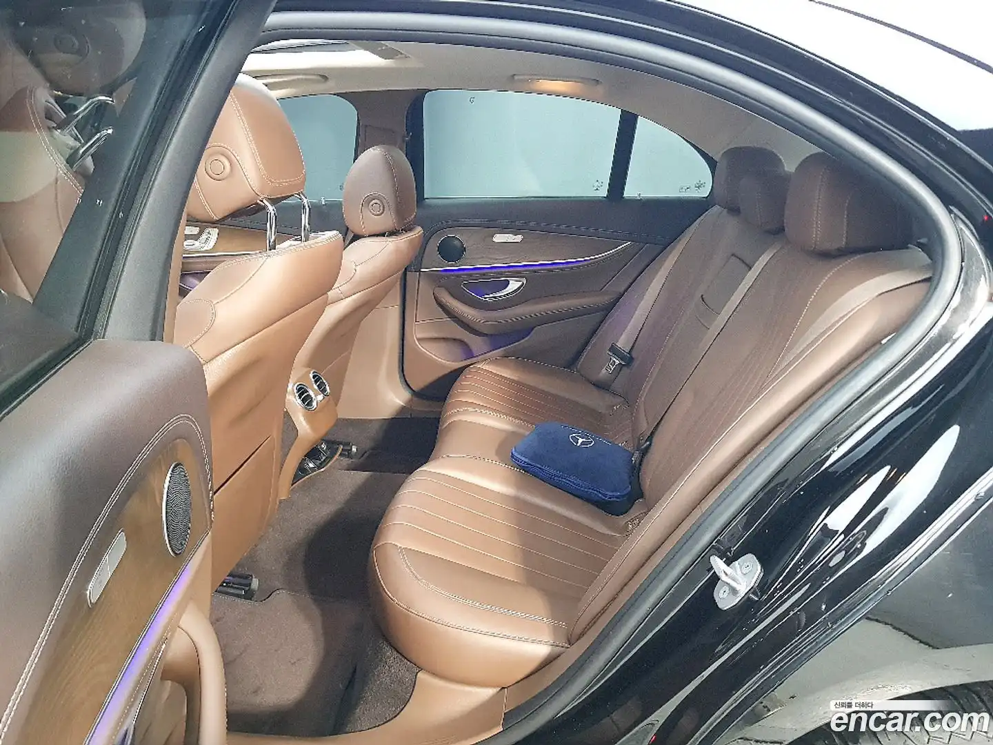 E-Class Mercedes-Benz 2018.5-INNER-009