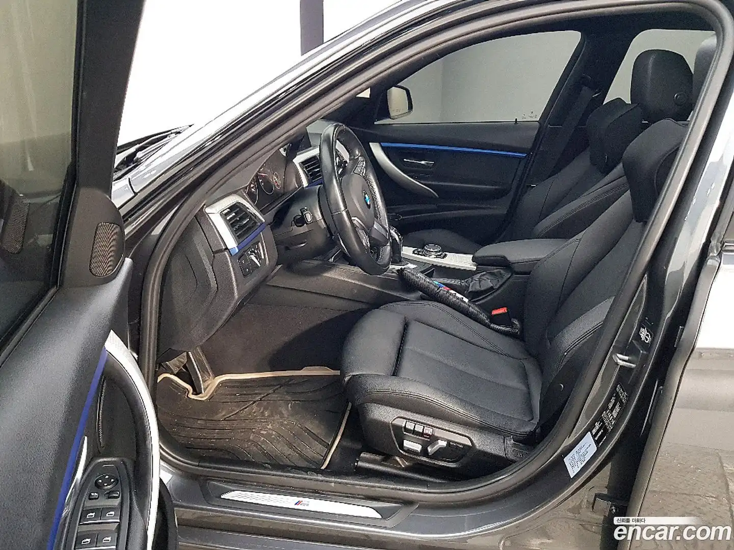 3-Series BMW 2016.2-INNER-008