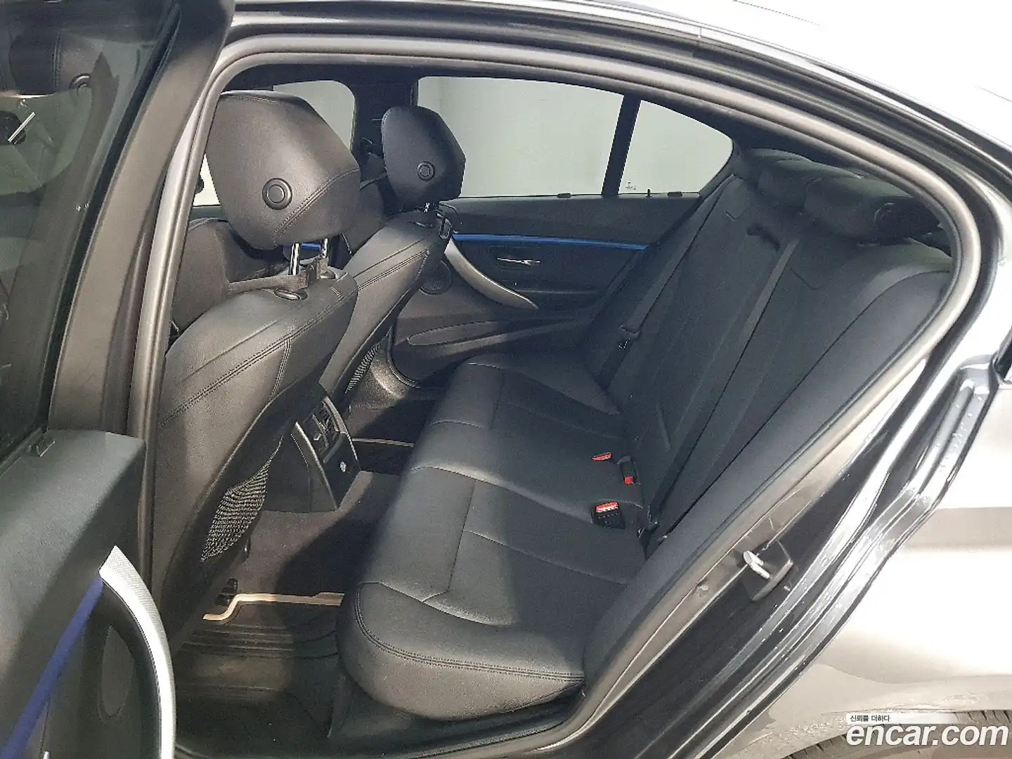 3-Series BMW 2016.2-INNER-009