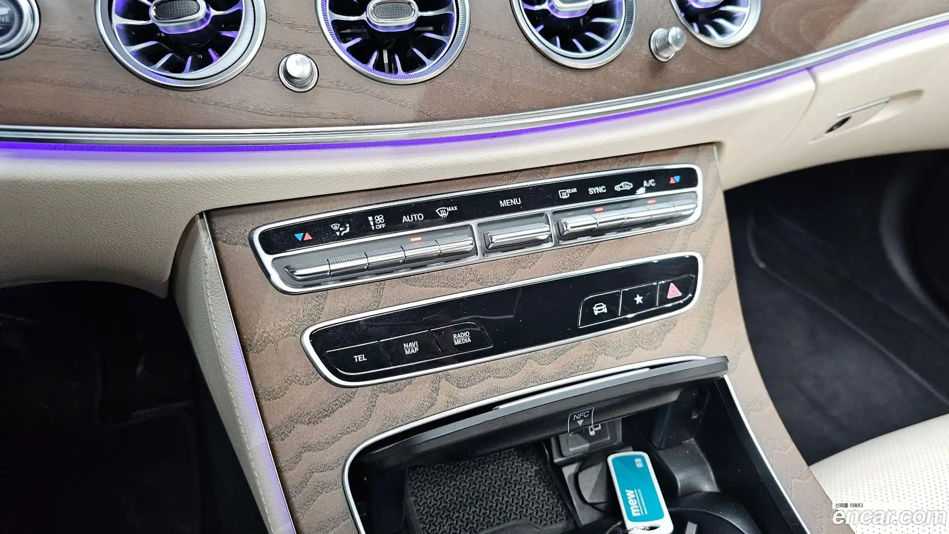 E-Class Mercedes-Benz 2022.4-OPTION-023