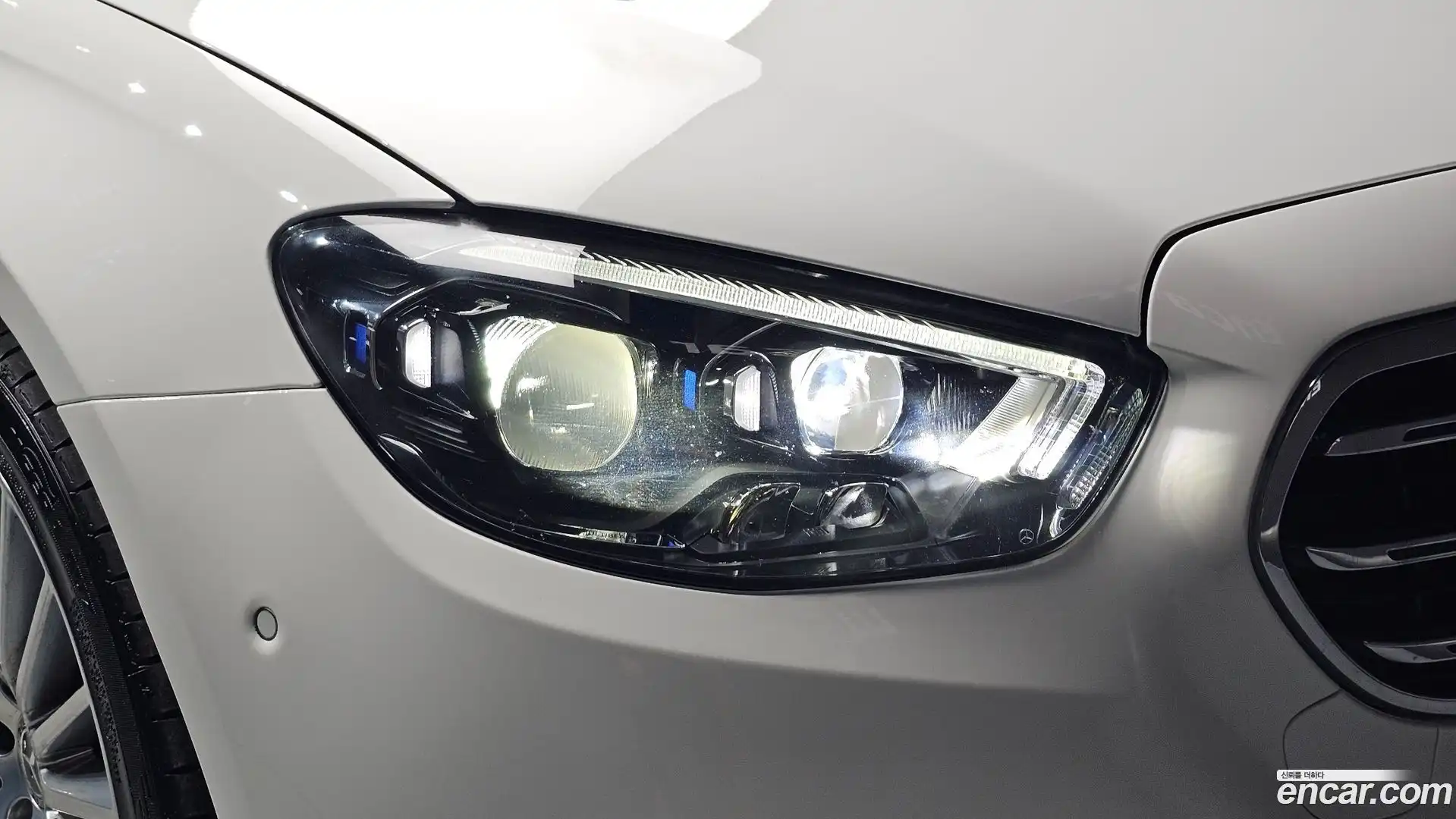 E-Class Mercedes-Benz 2022.4-OUTER-032