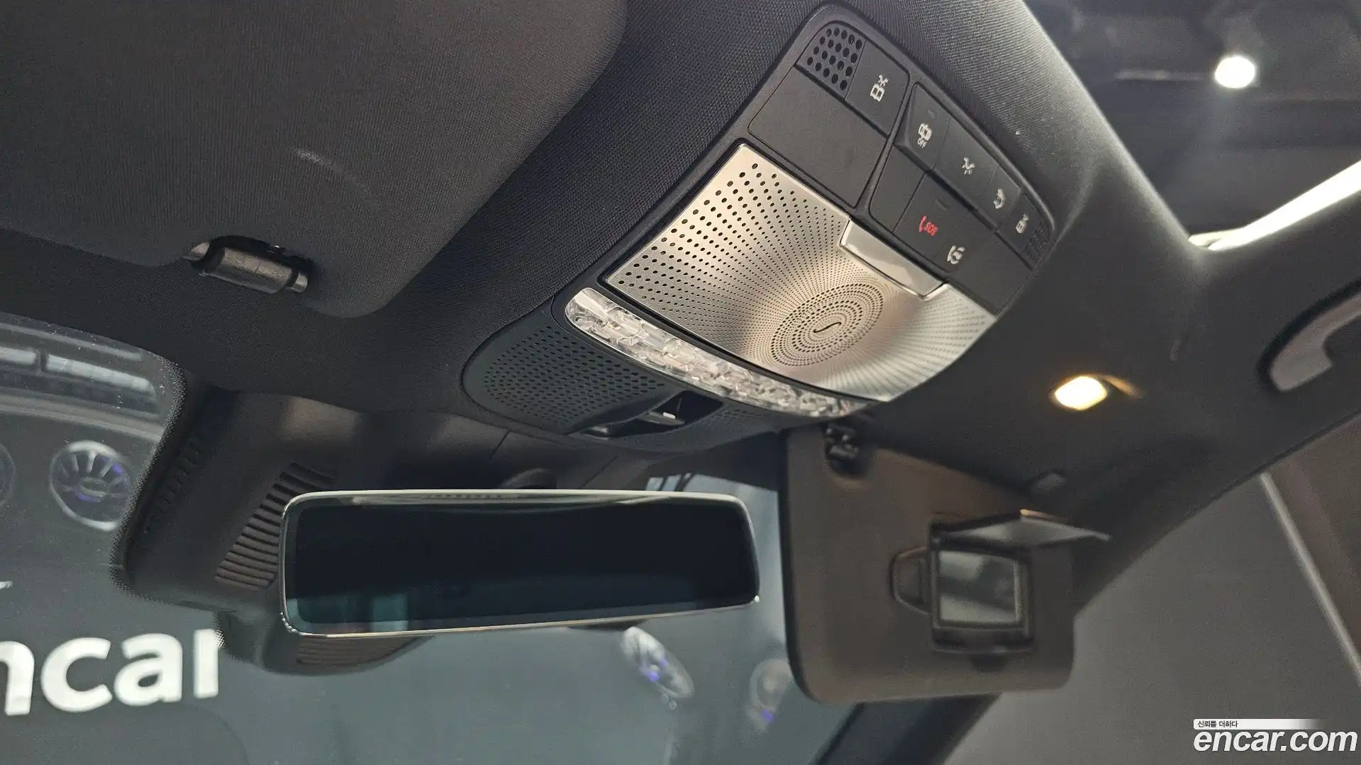 E-Class Mercedes-Benz 2022.4-OPTION-045