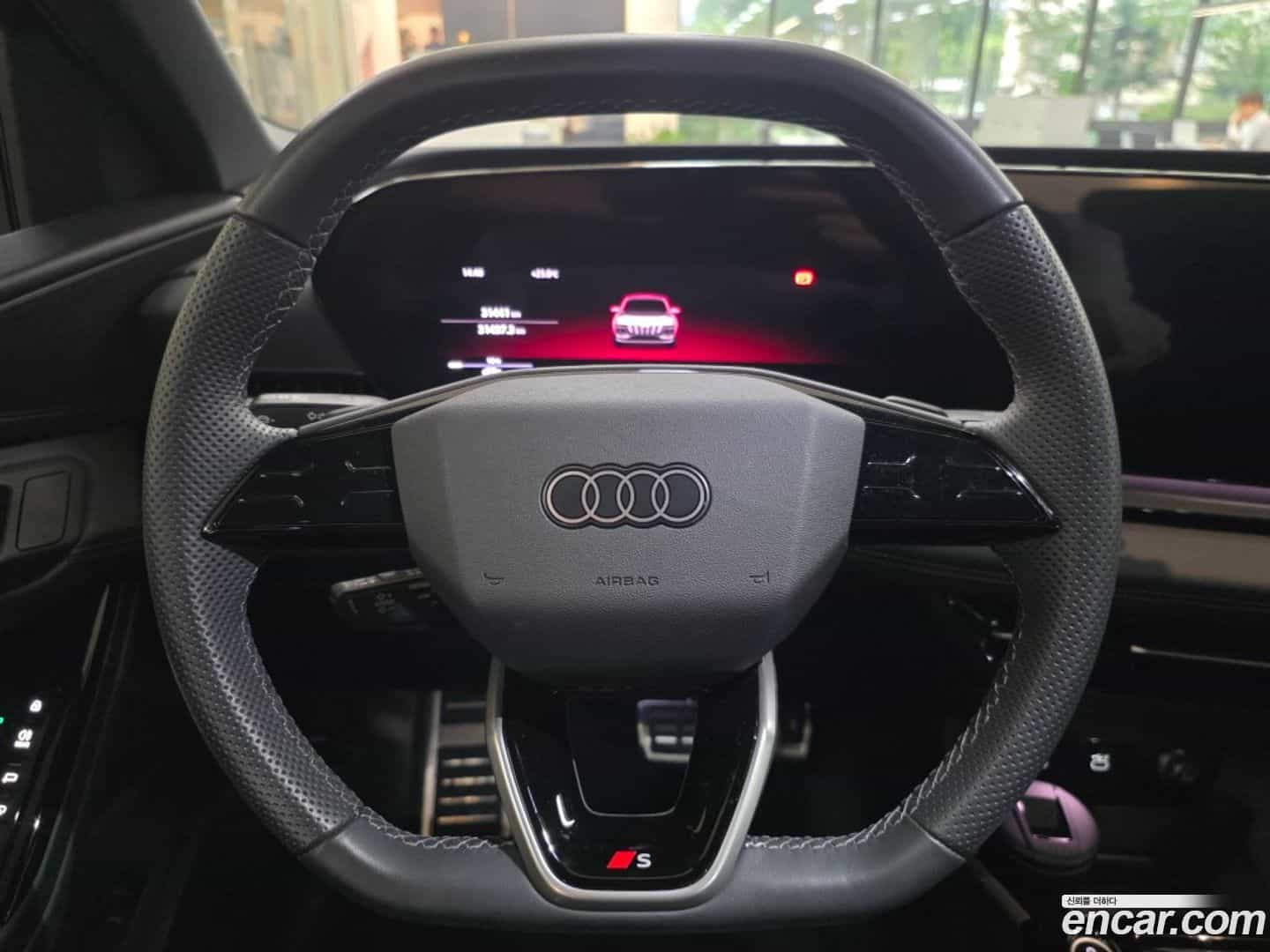 Q6 e-tron Audi 2025.7-OPTION-016