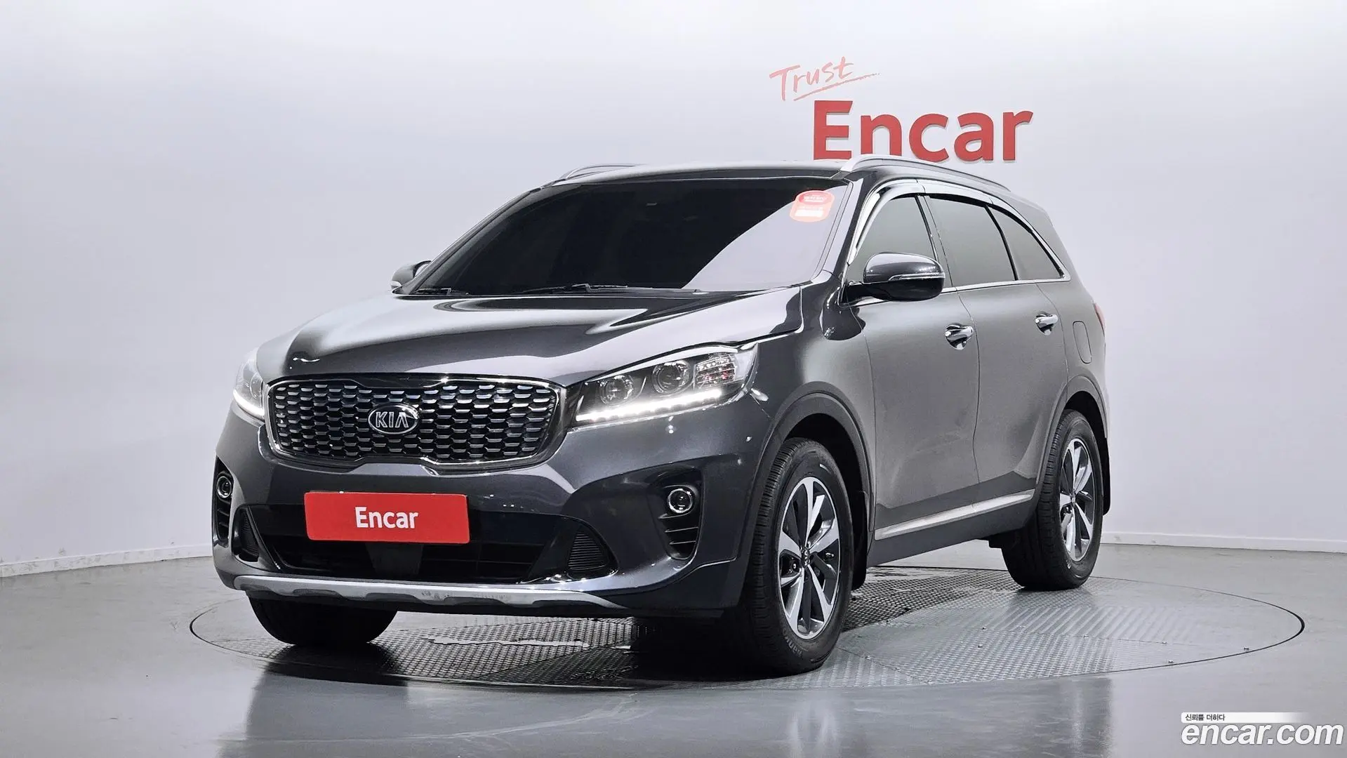 Main__Slider__Photo:Sorento Kia 2018.8-0