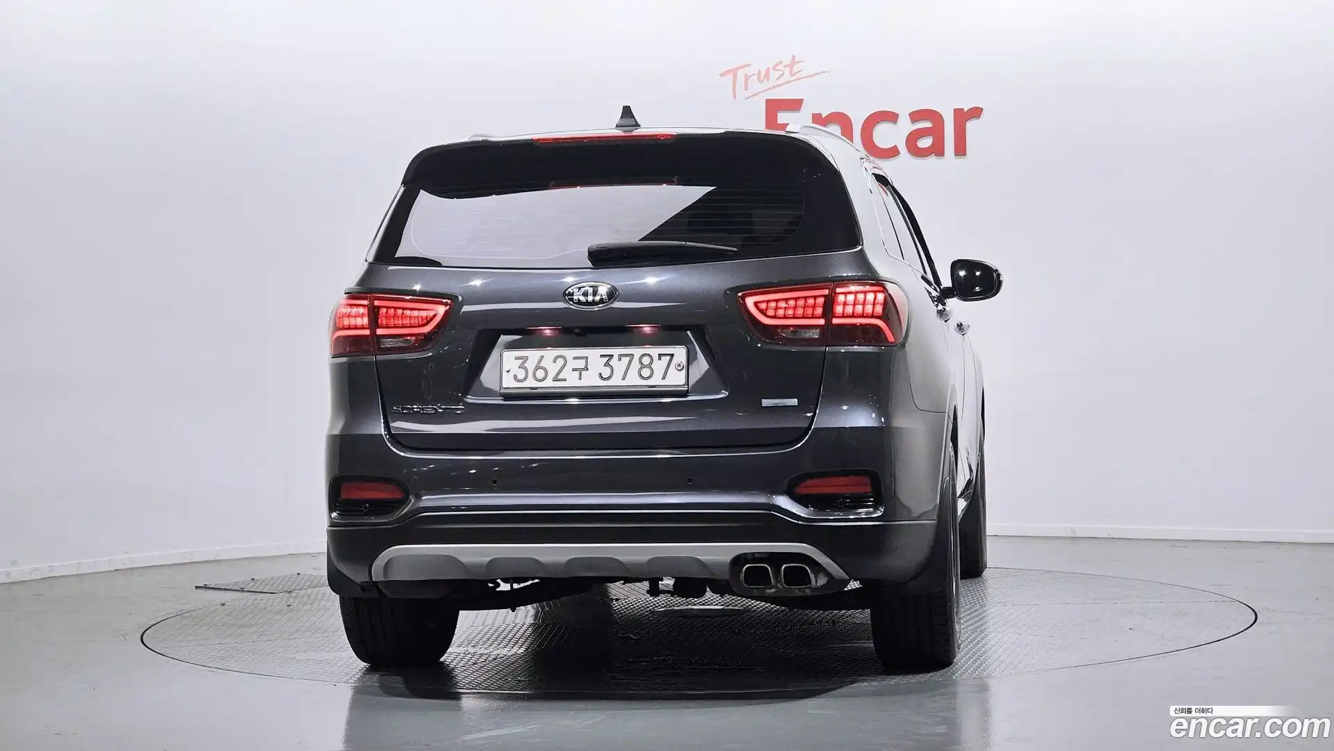 Sorento Kia 2018.8-OUTER-004