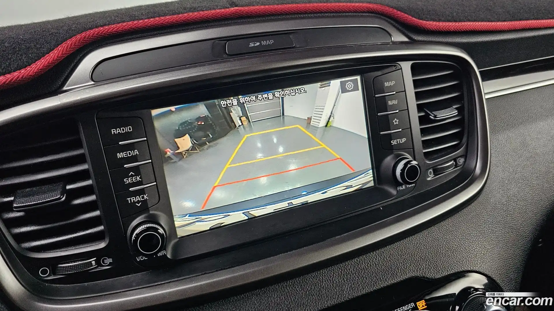 Sorento Kia 2018.8-OPTION-018