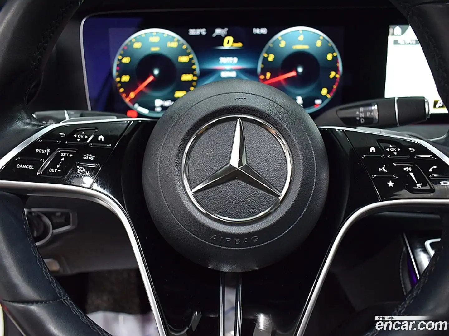 E-Class Mercedes-Benz 2021.2-INNER-007