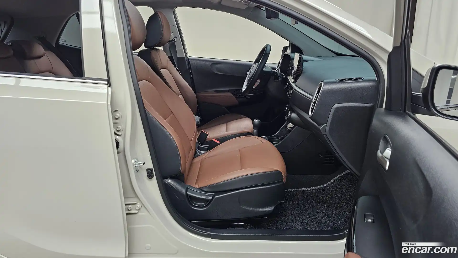 morning Kia 2025.1-INNER-036