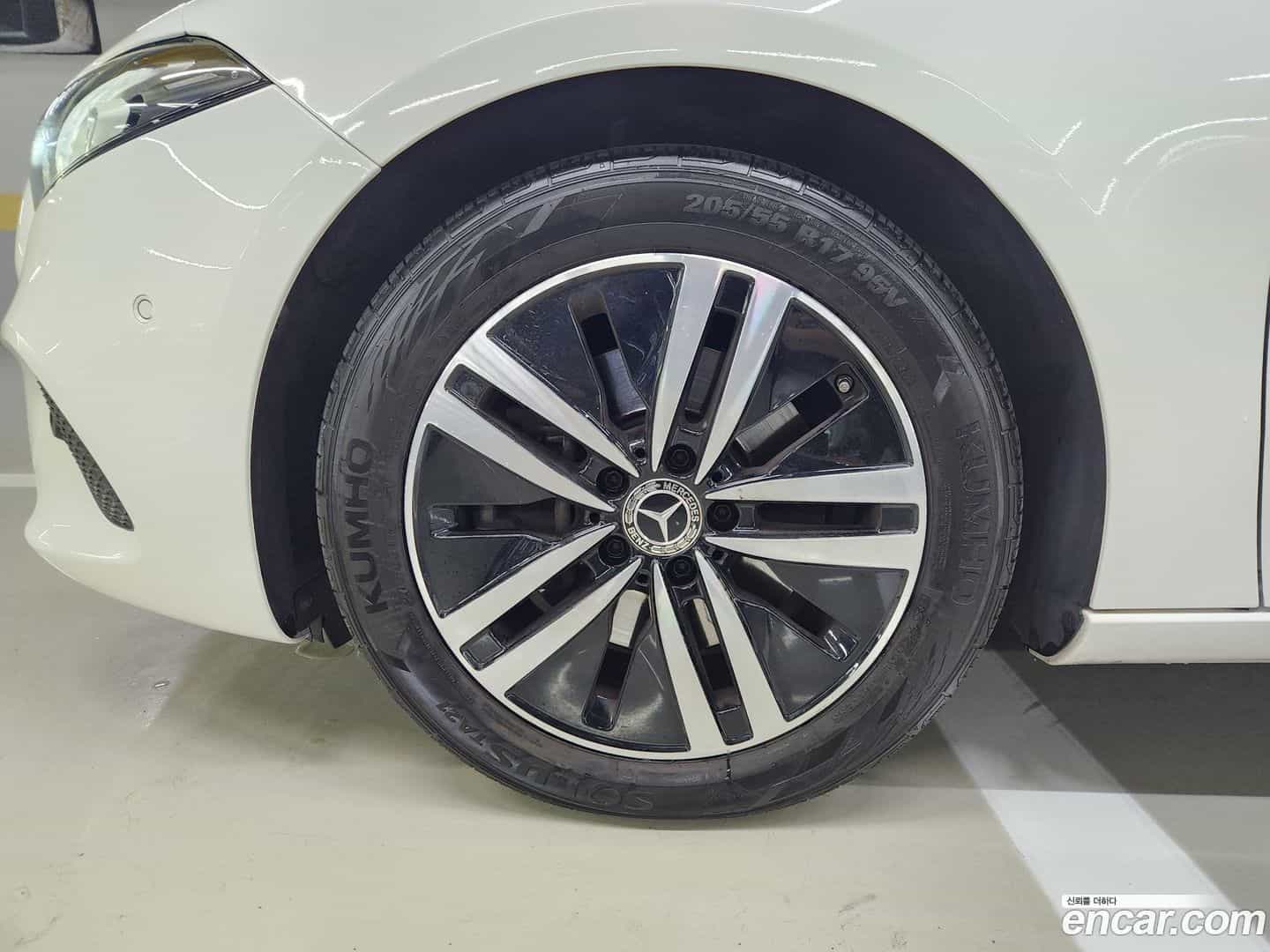 A-Class Mercedes-Benz 2022.9-OUTER-005