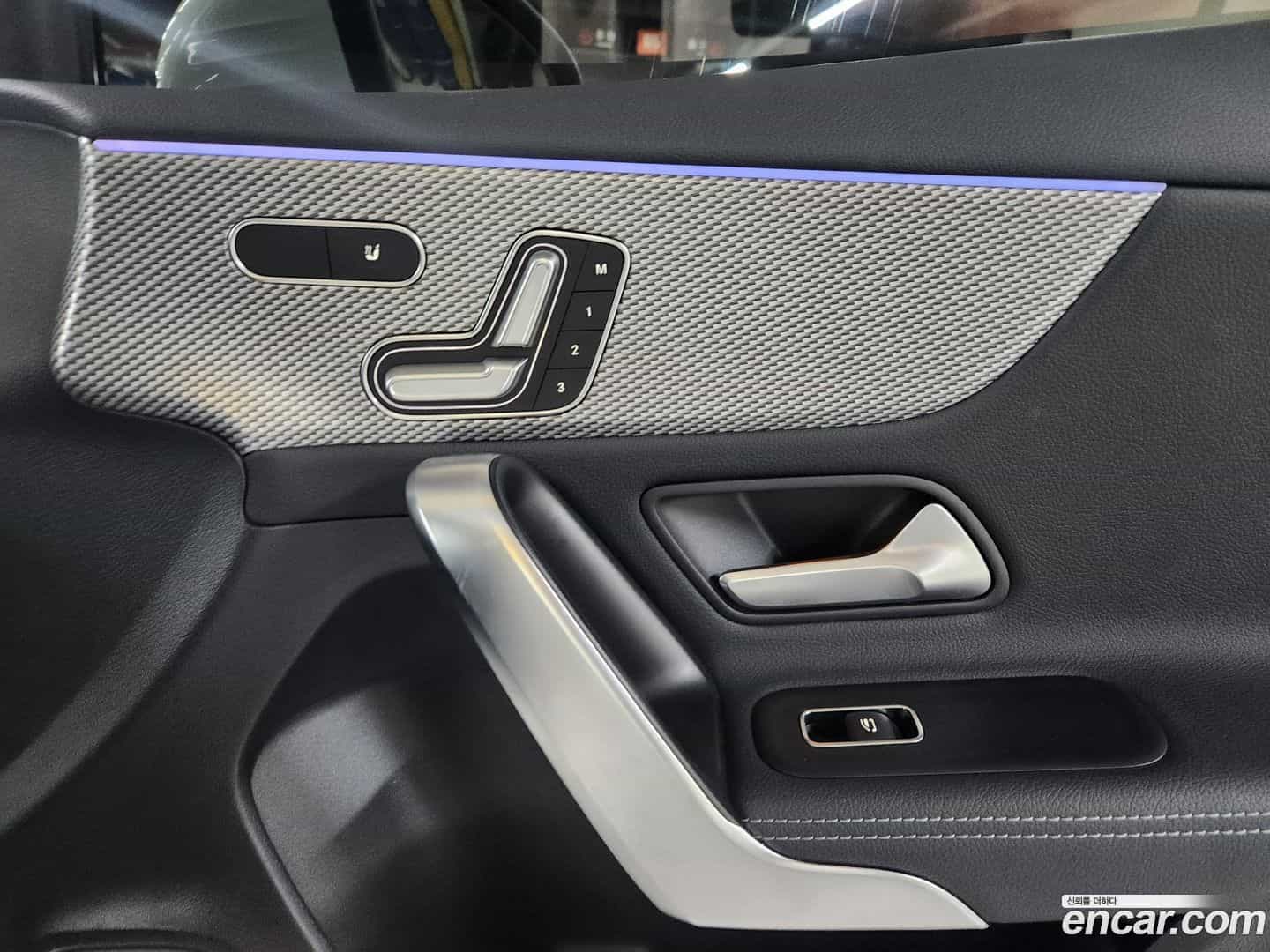 A-Class Mercedes-Benz 2022.9-OPTION-019