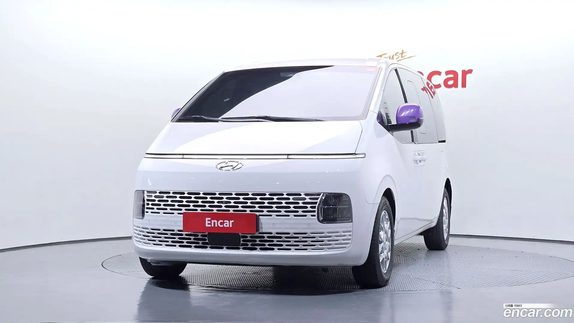 Staria Hyundai 2022.1-OUTER-003