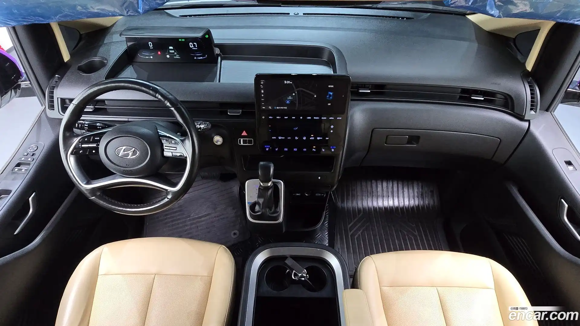 Staria Hyundai 2022.1-INNER-007