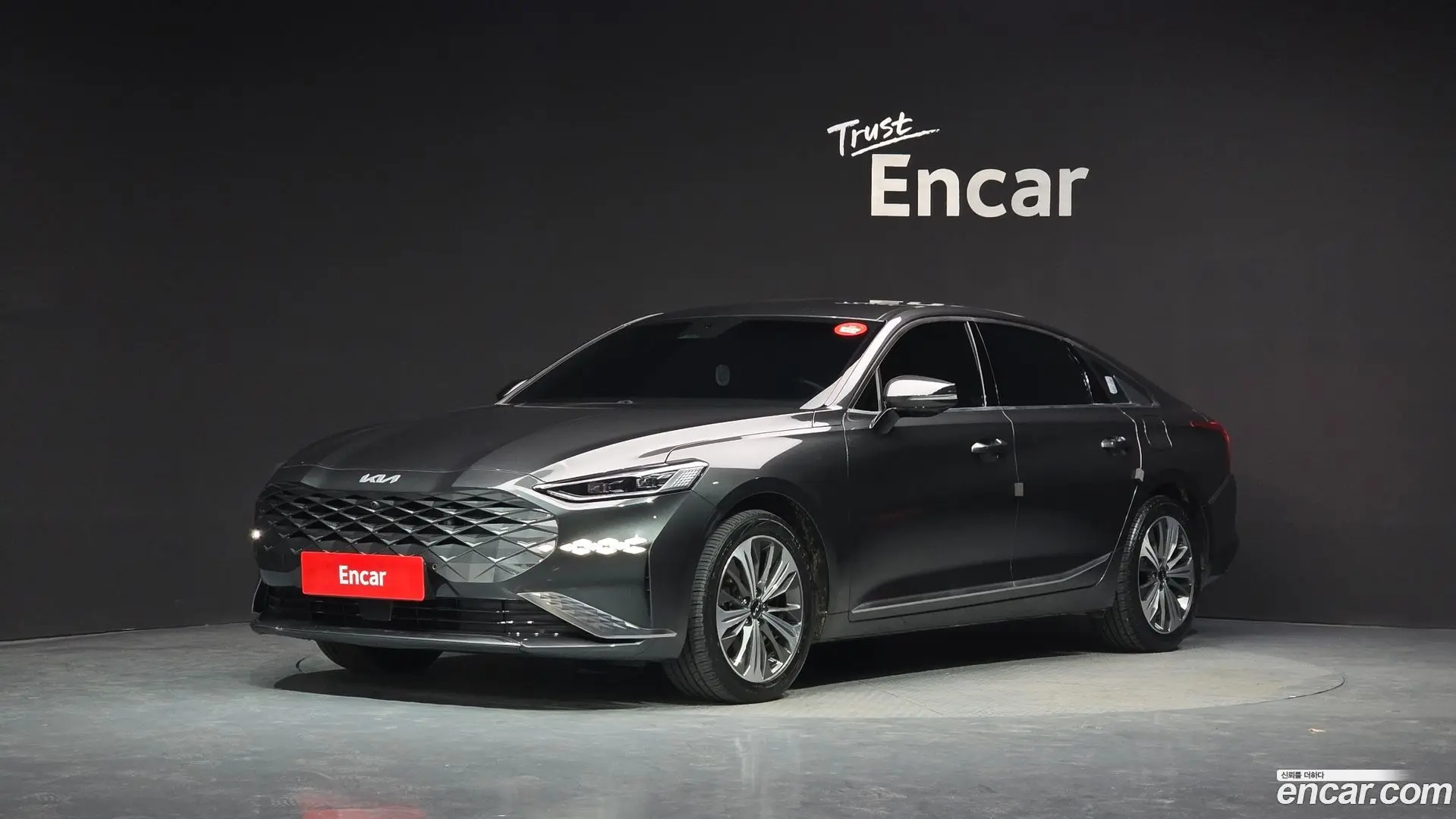 Main__Slider__Photo:K8 Kia 2022.9-0