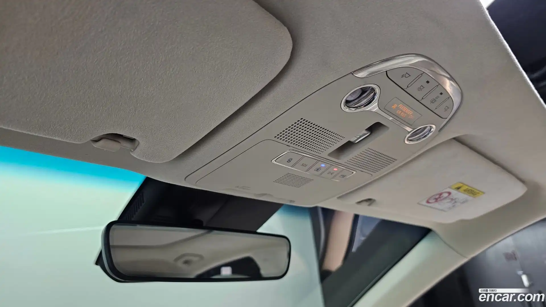Grandeur Hyundai 2021.9-OPTION-024