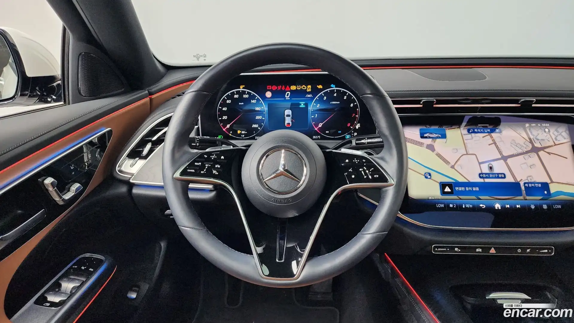 E-Class Mercedes-Benz 2024.11-OPTION-017