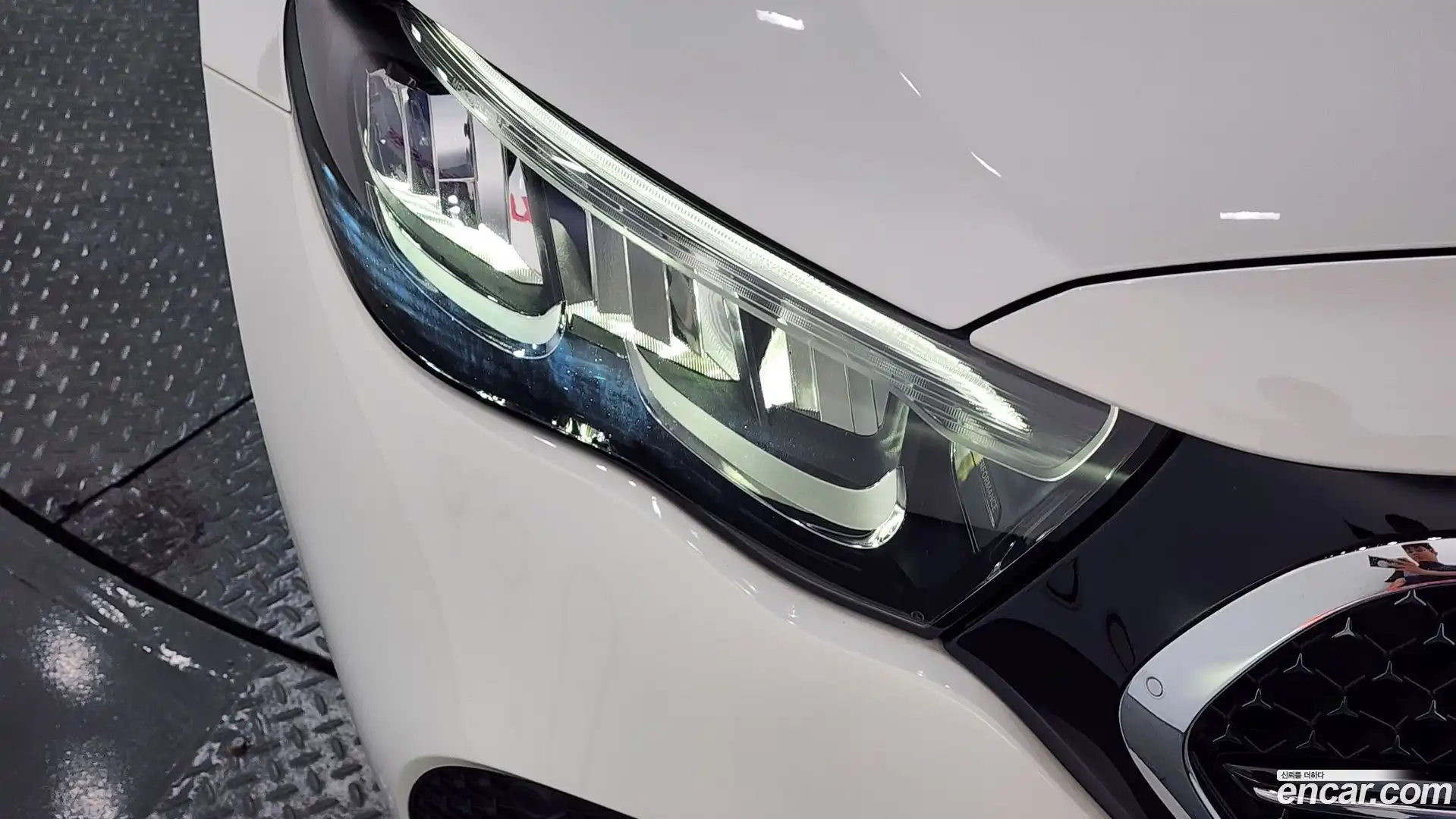 E-Class Mercedes-Benz 2024.11-OUTER-032