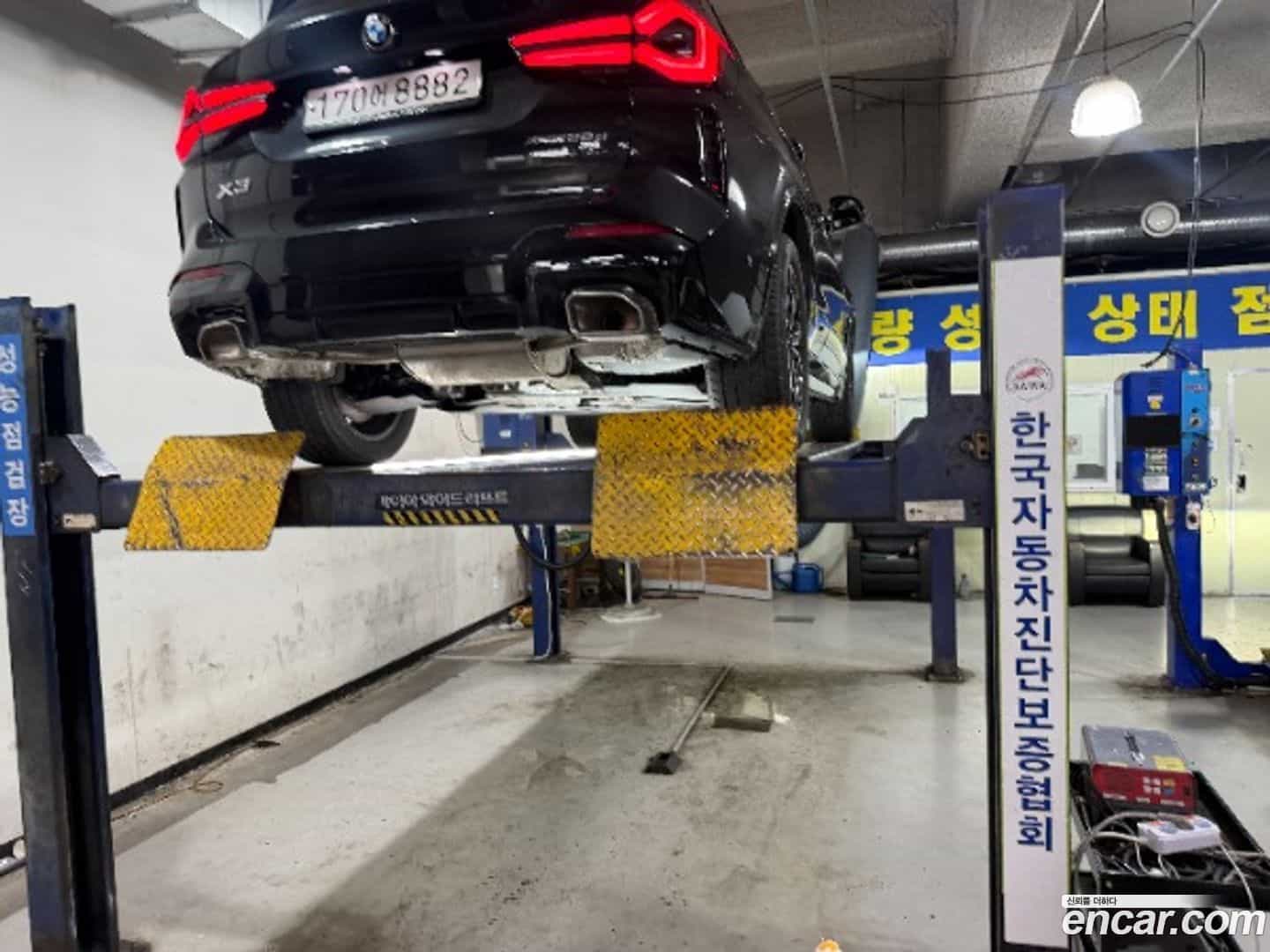 X3 BMW 2024.0-OUTER-002
