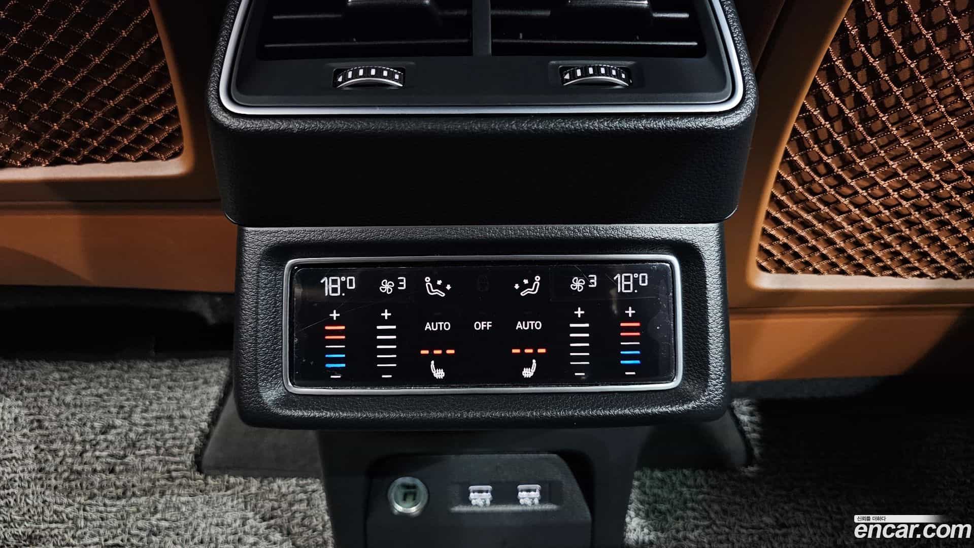 e-tron Audi 2020.11-OPTION-045