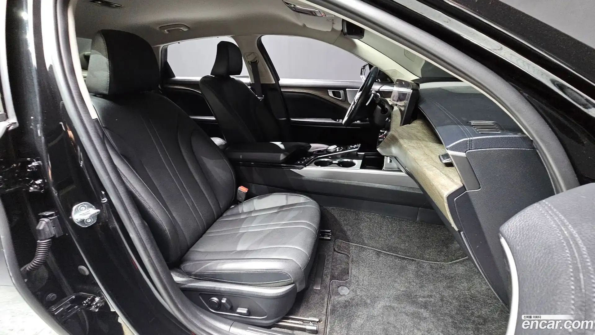 K8 Kia 2022.10-INNER-036