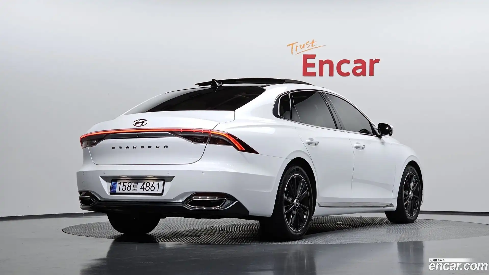 Grandeur Hyundai 2022.6-OUTER-002