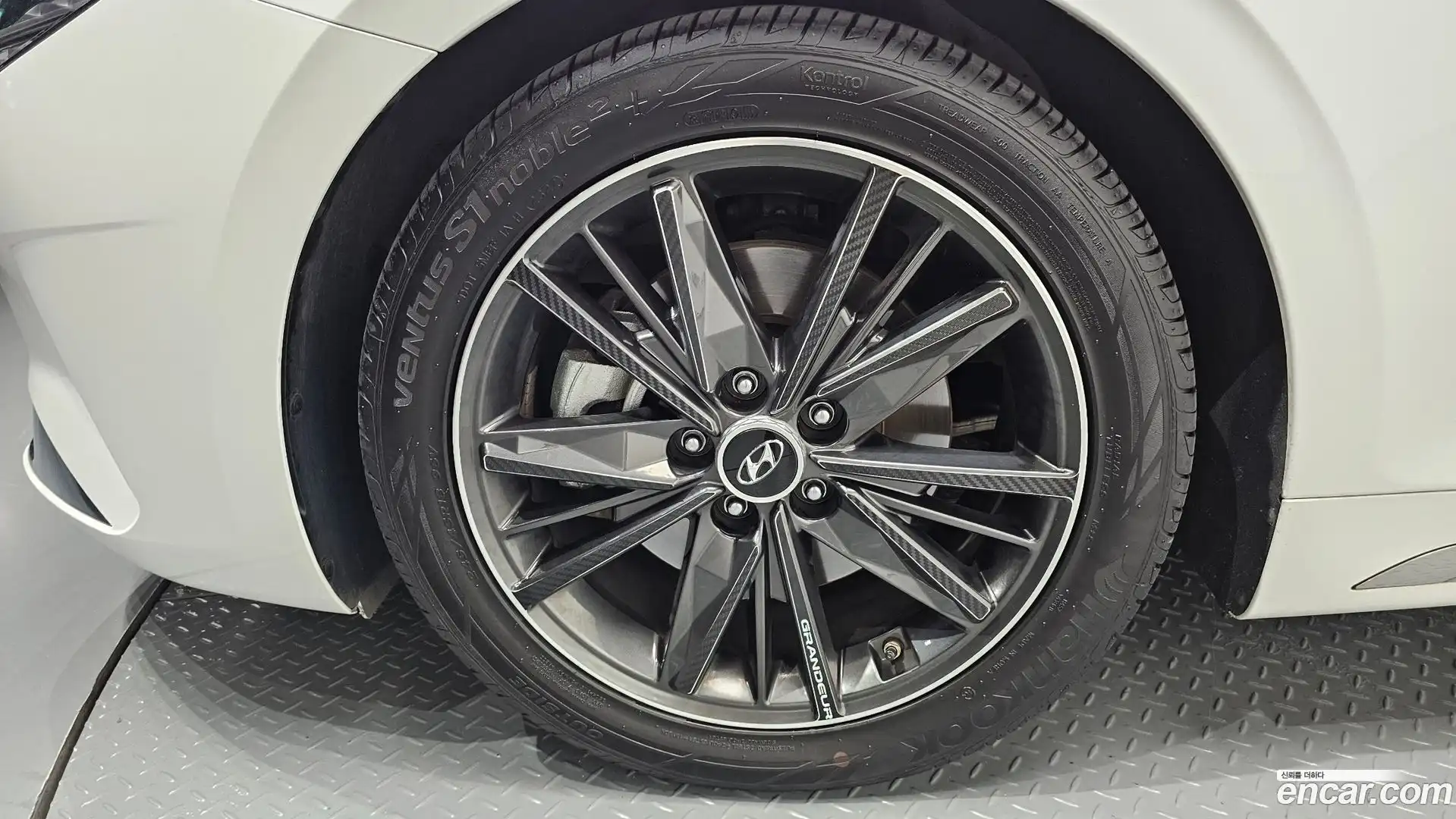 Grandeur Hyundai 2022.6-OUTER-005