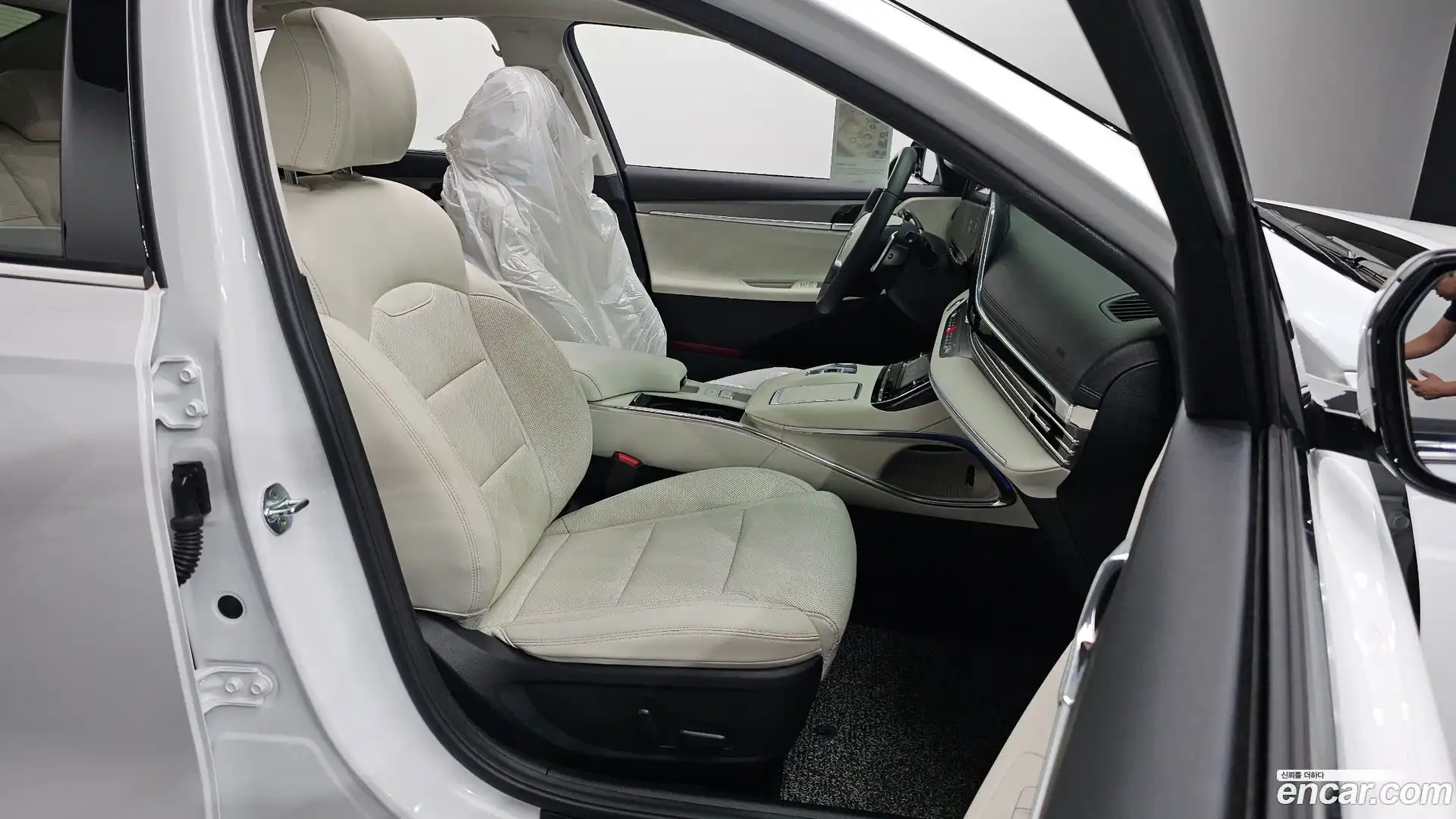 Grandeur Hyundai 2022.6-OPTION-016