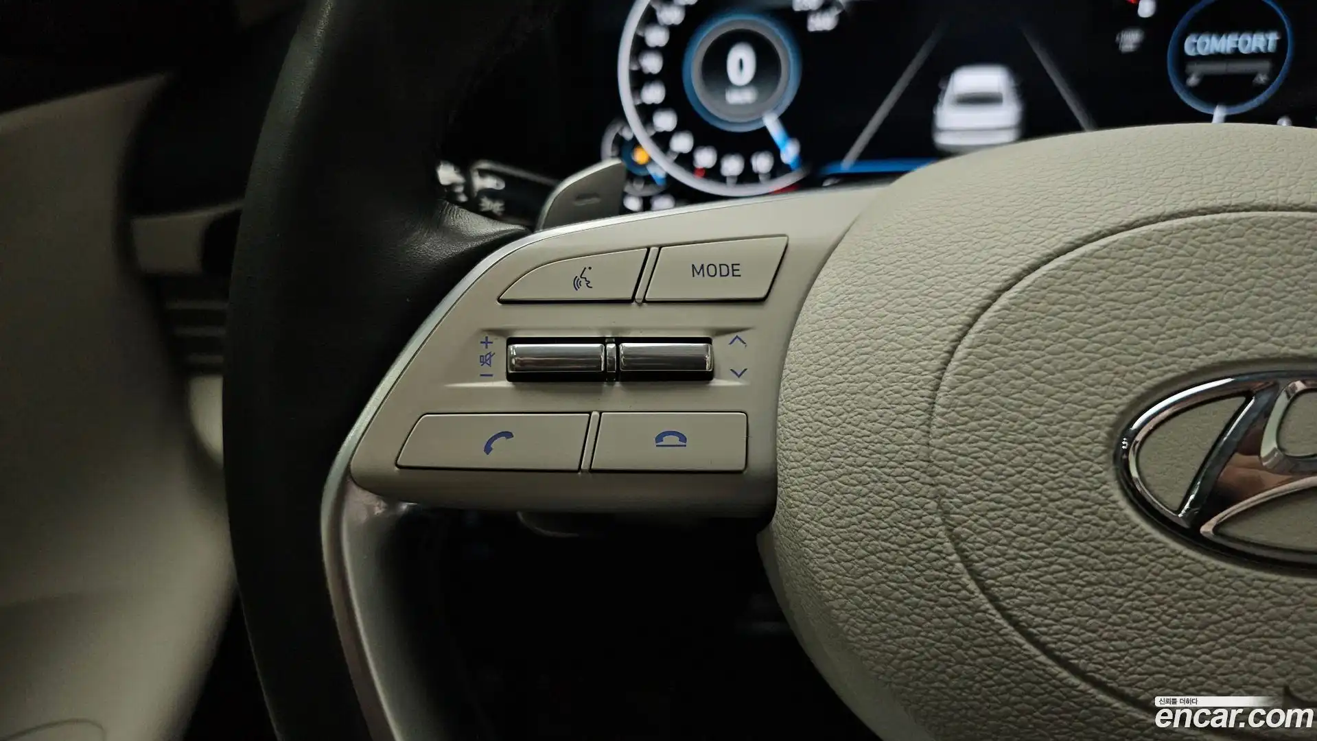 Grandeur Hyundai 2022.6-OPTION-044