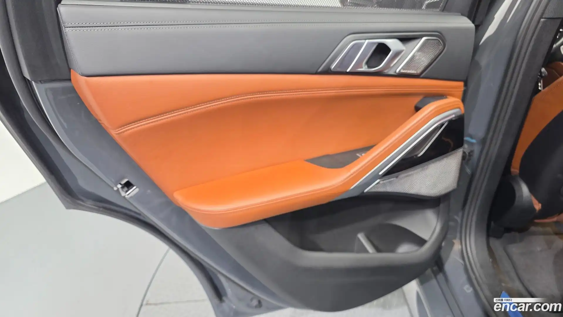 X6 BMW 2023.3-INNER-010