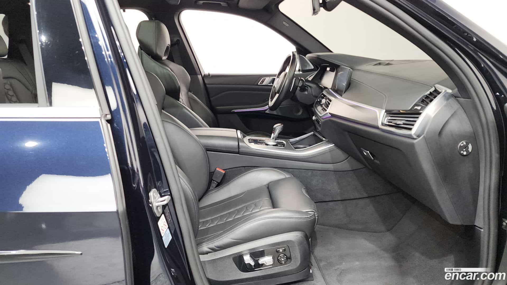 X5M BMW 2020.7-INNER-036