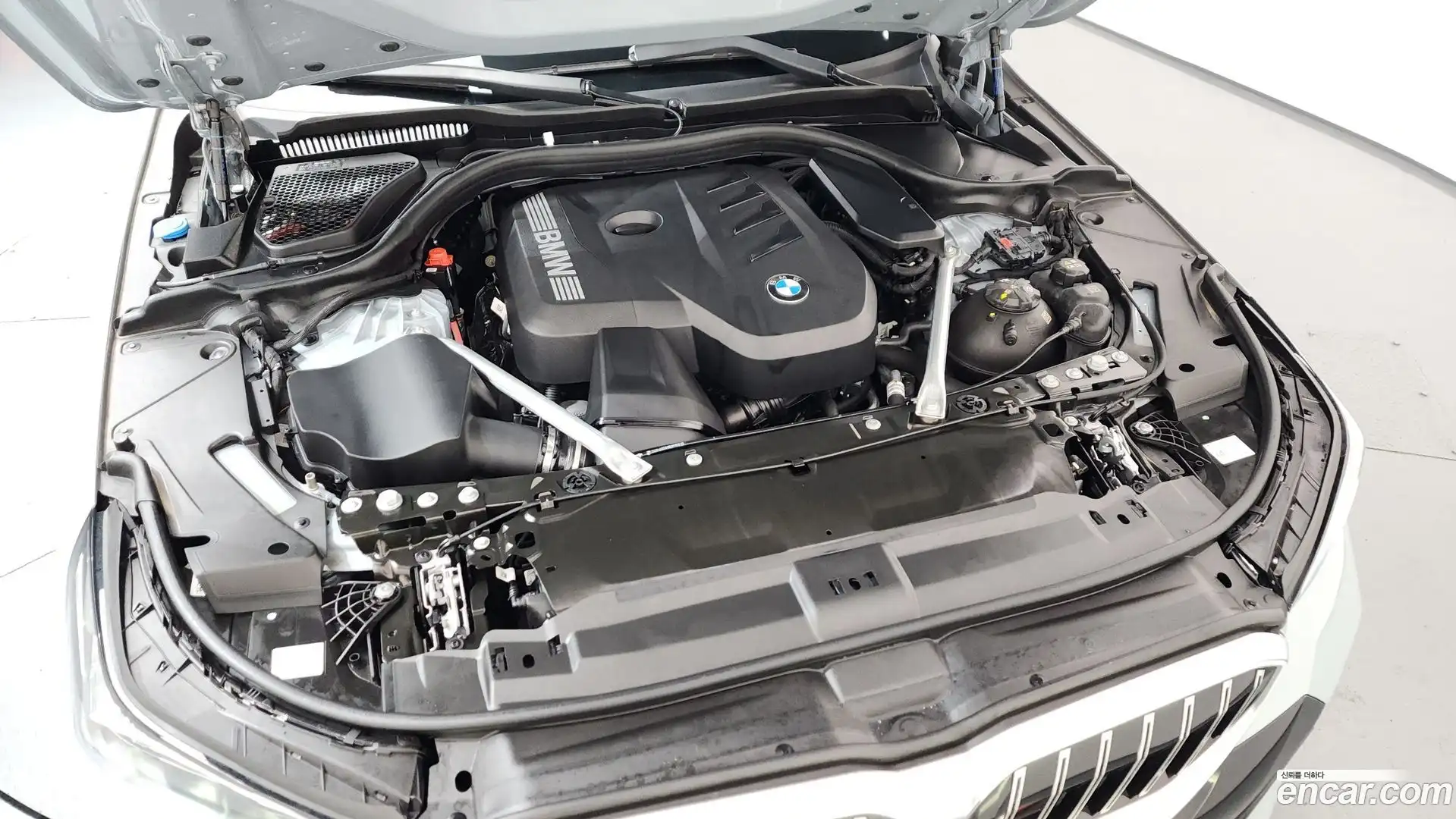 5-Series BMW 2024.9-OUTER-006