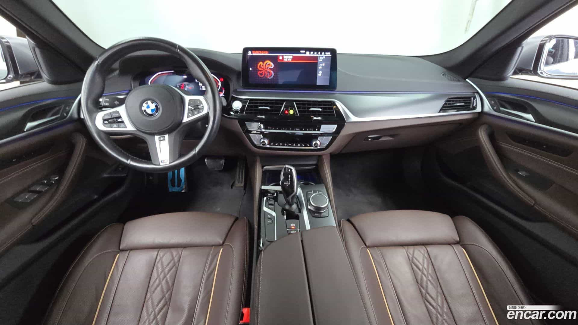 5-Series BMW 2023.6-INNER-007