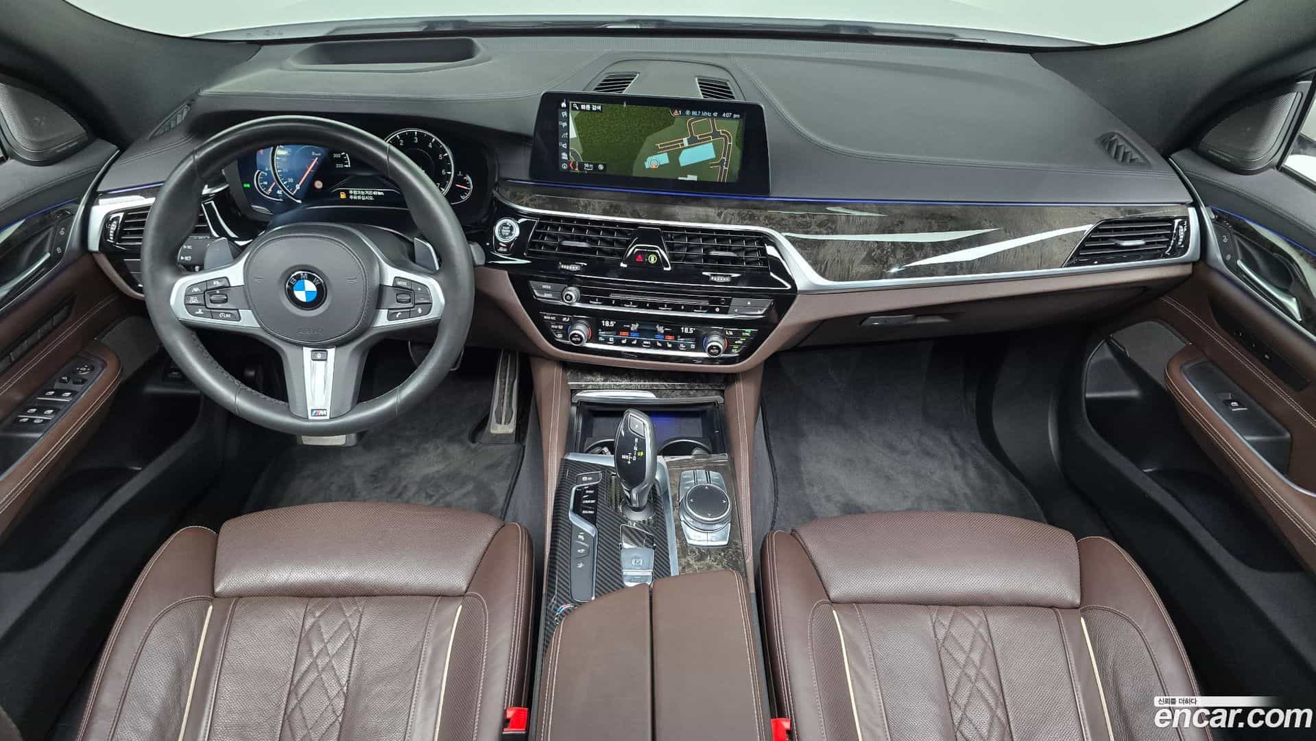 Gran Turismo BMW 2017.11-INNER-007
