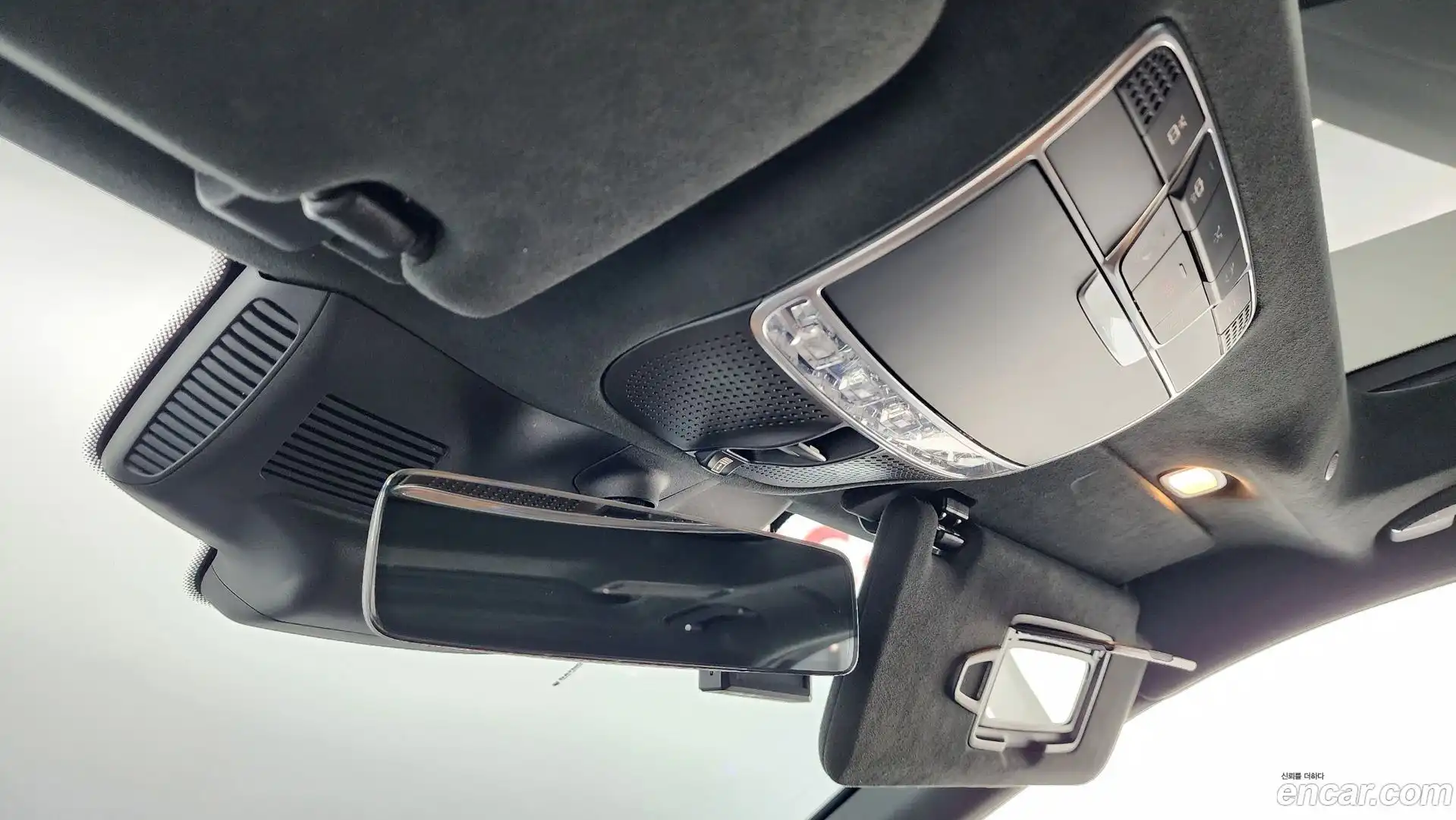 S-Class Mercedes-Benz 2018.5-OPTION-043