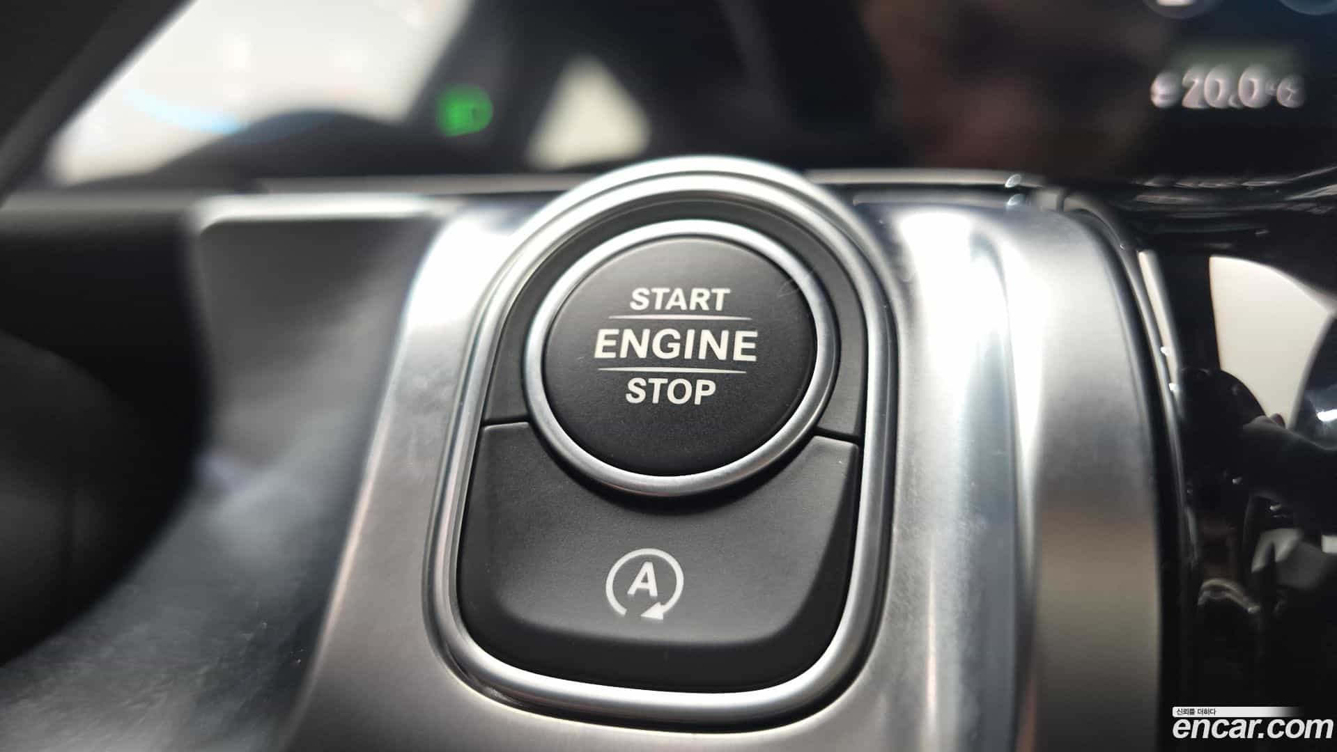 GLB-Class Mercedes-Benz 2021.4-OPTION-043