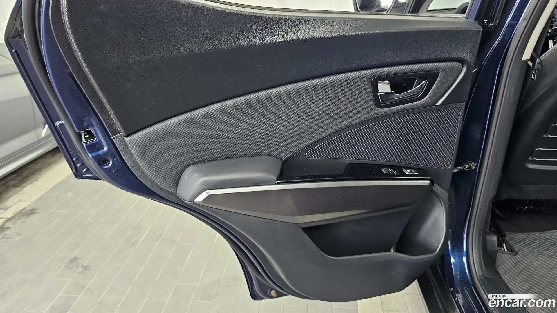 TIBOLI KG Mobility 2020.10-INNER-035