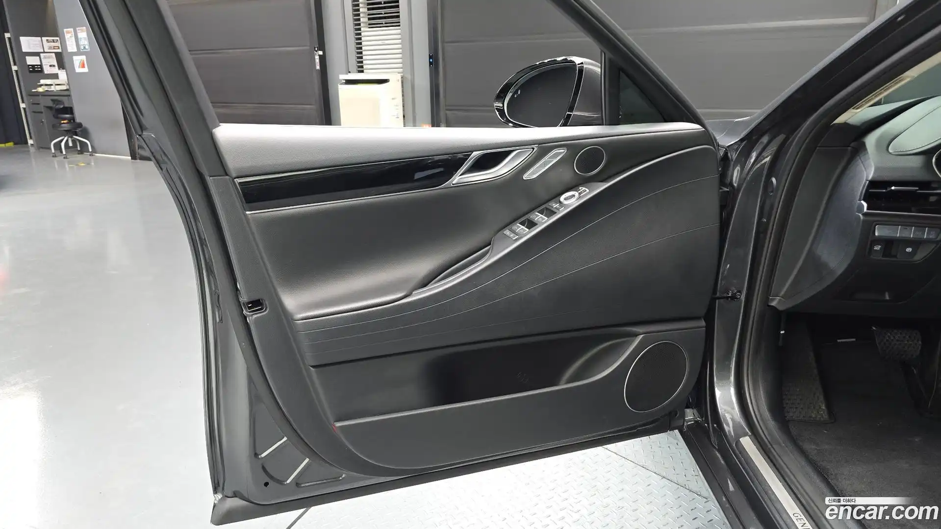 G80 Genesis 2020.9-INNER-034