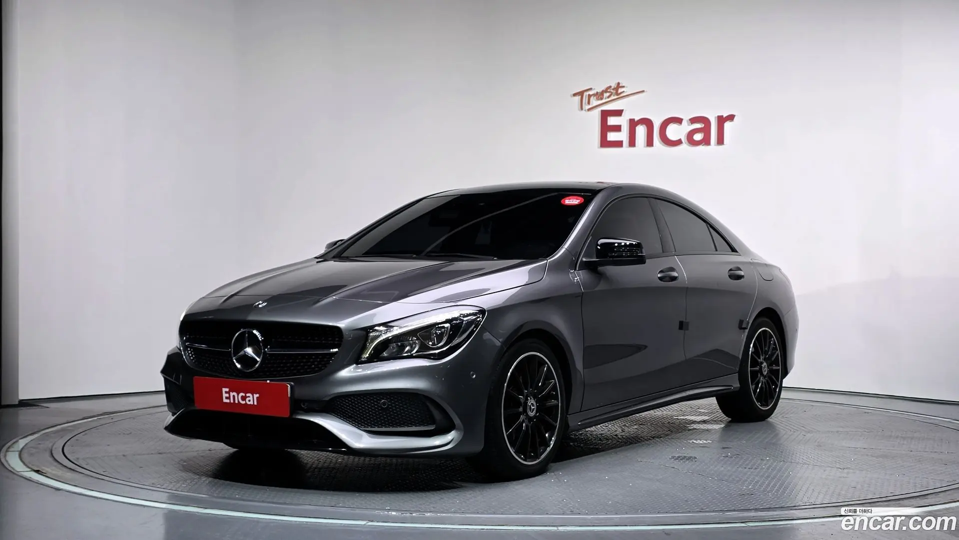 Main__Slider__Photo:CLA-Class Mercedes-Benz 2018.5-0