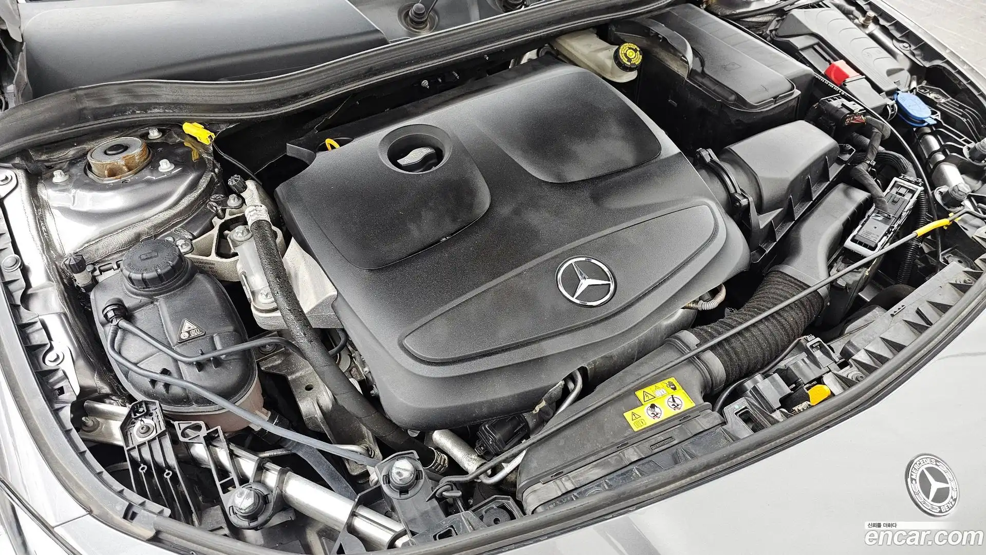 CLA-Class Mercedes-Benz 2018.5-OUTER-006